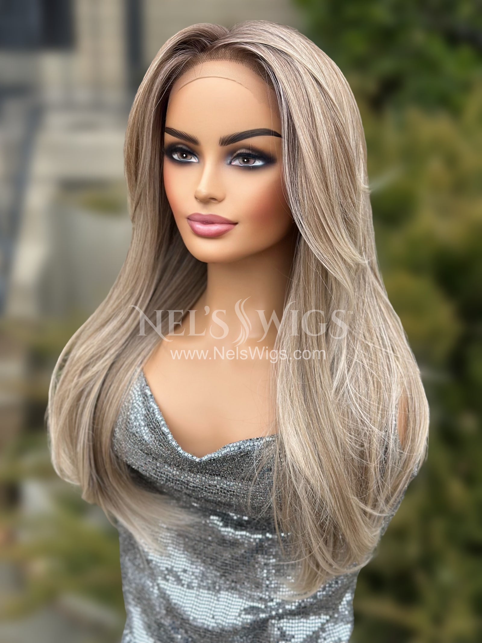 Tracy 05 - Ashy Neutral Blonde with Cool Blonde Ends