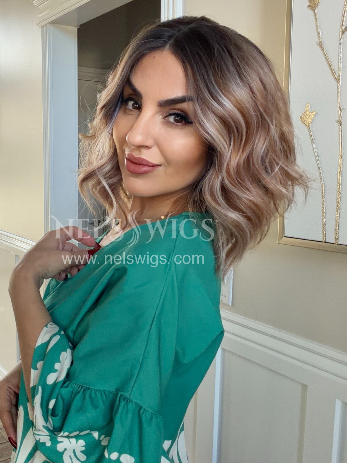 Sophie (Small, Average, Large)