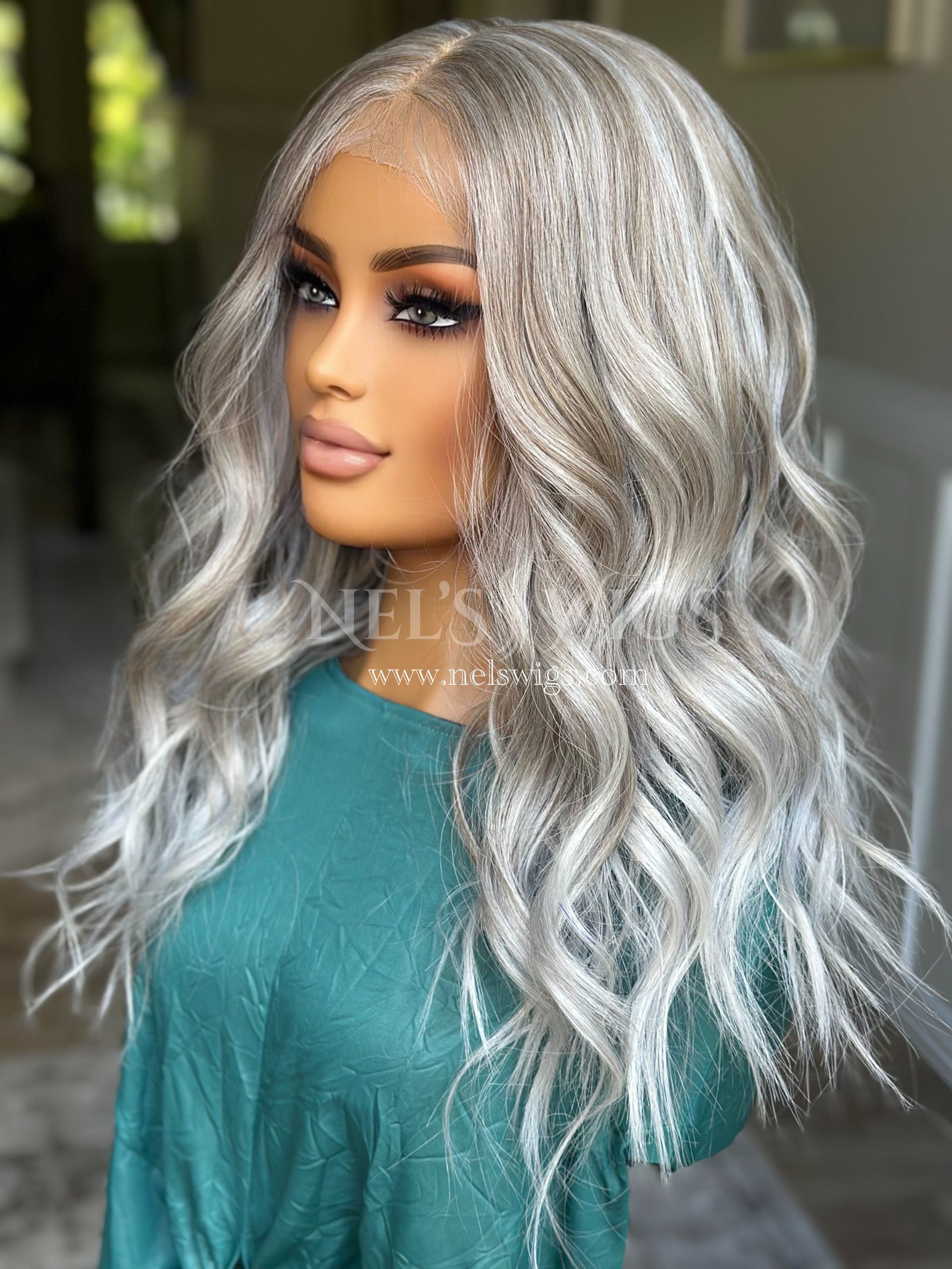 Ariana 06  - Silver & Smokey Beige blend