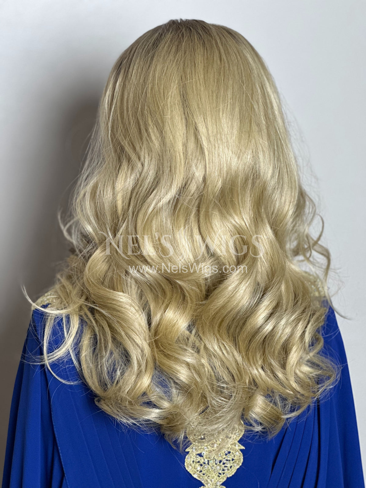 Stevi  04 - Short Golden Blonde with Lowlights - FINAL SALE (discontinued)
