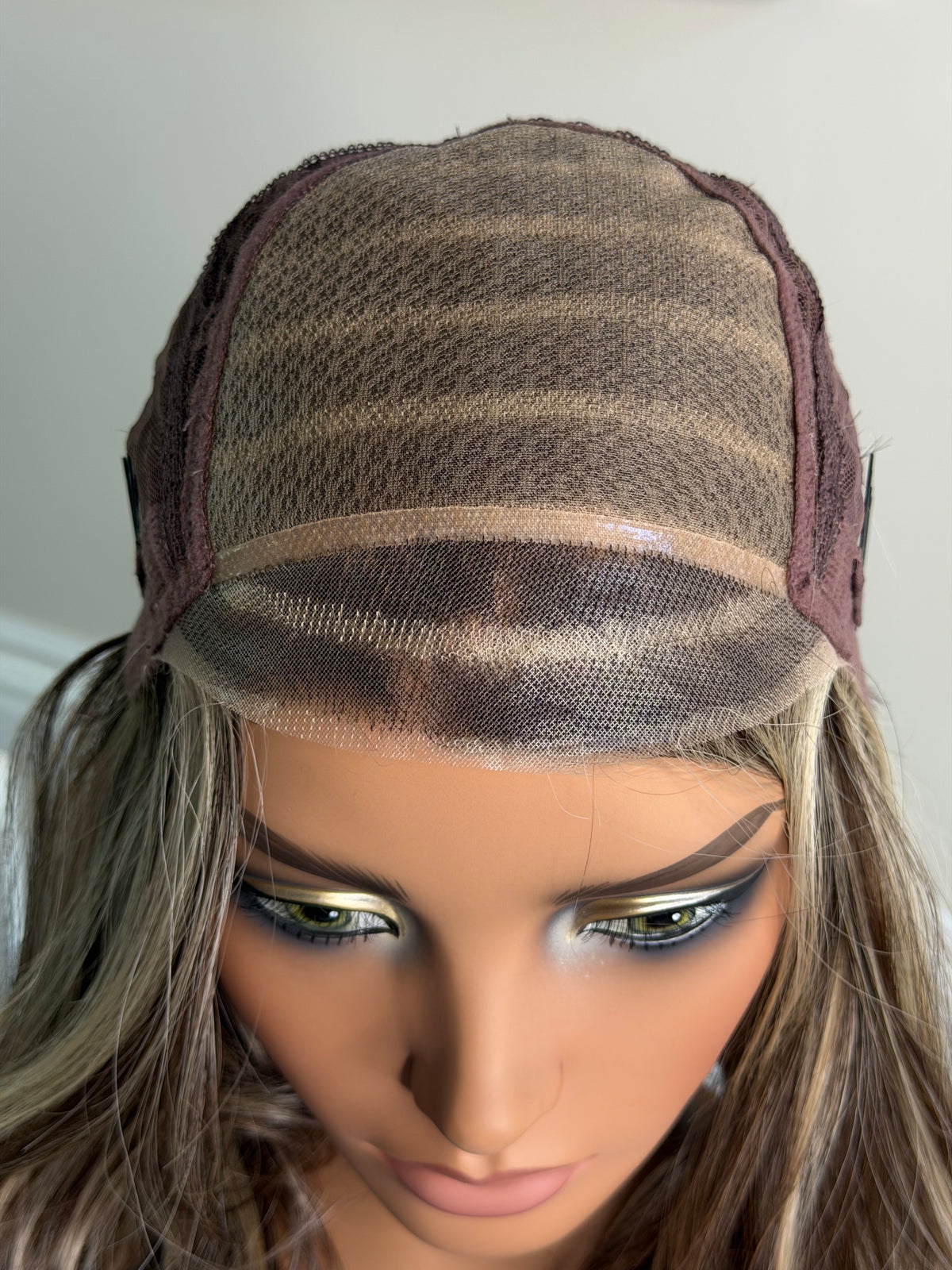 Toronto 02 - Chocolate Brown with Heavy Ashy Neutral Blonde Highlights
