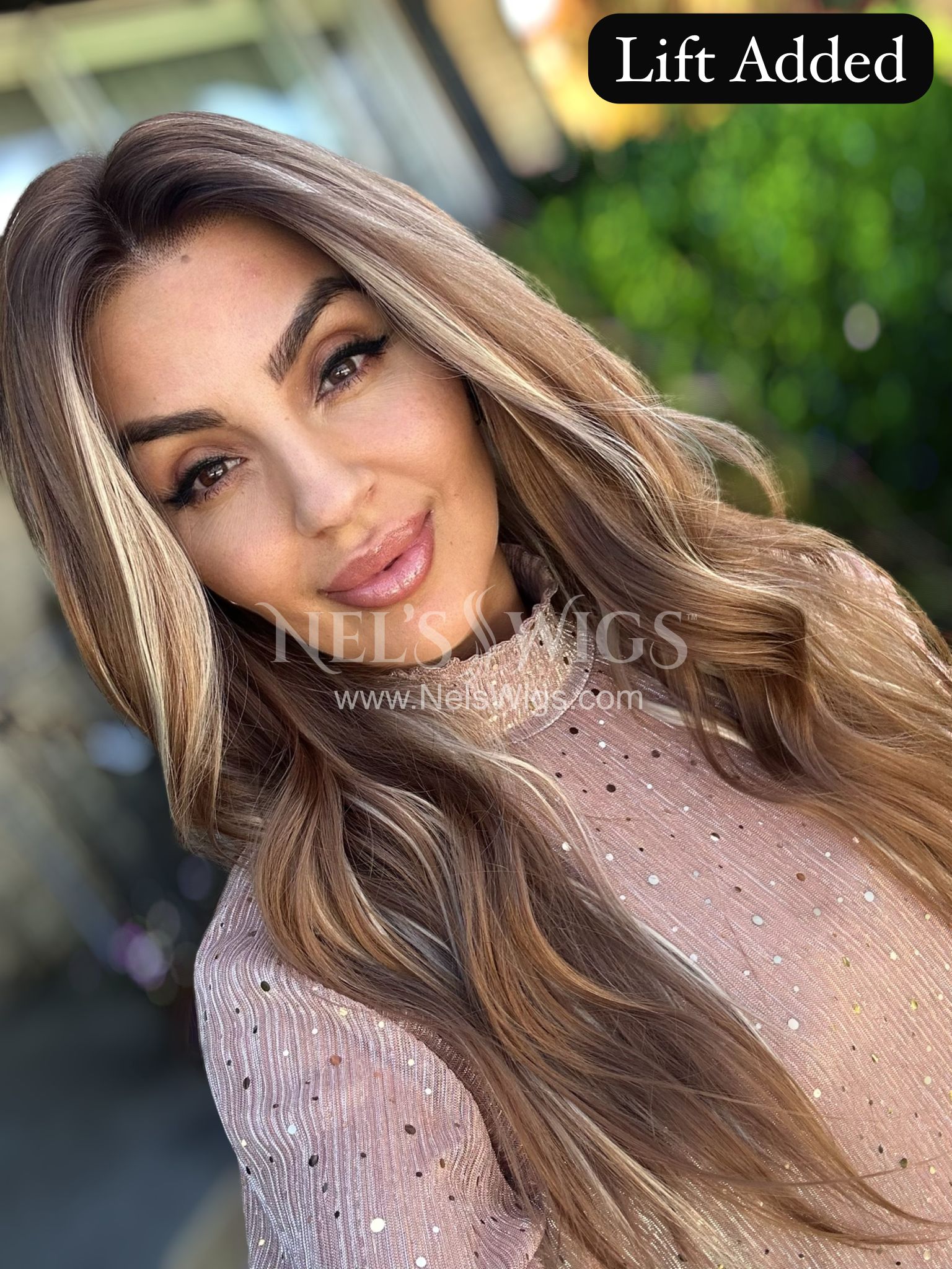 Nora 02 - Warm Brunette with Highlights