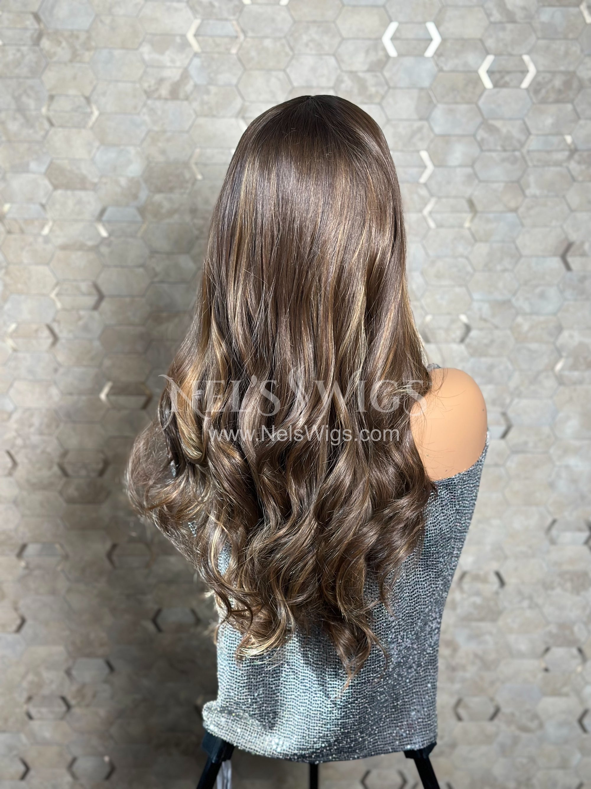 Paloma - Golden Brunette Balayage