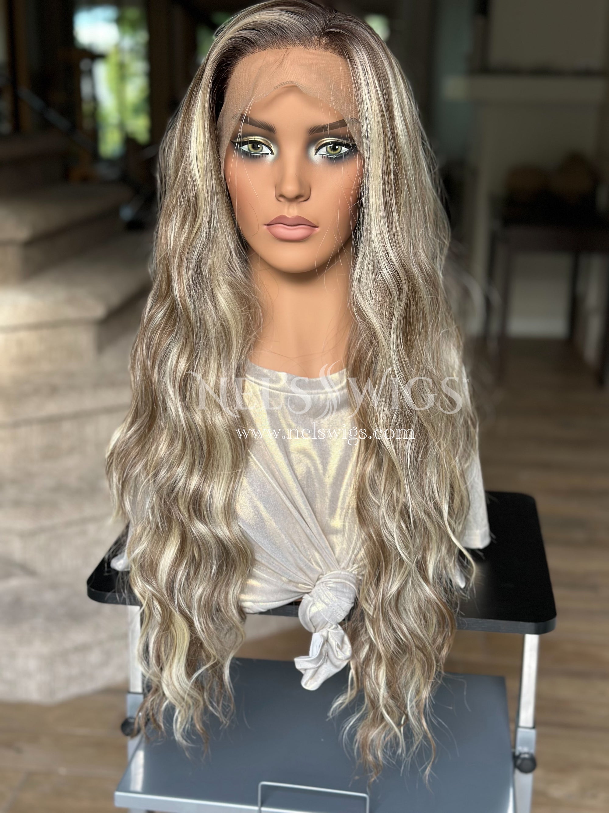 Jean - 02 - Blonde and Medium Brown Mix