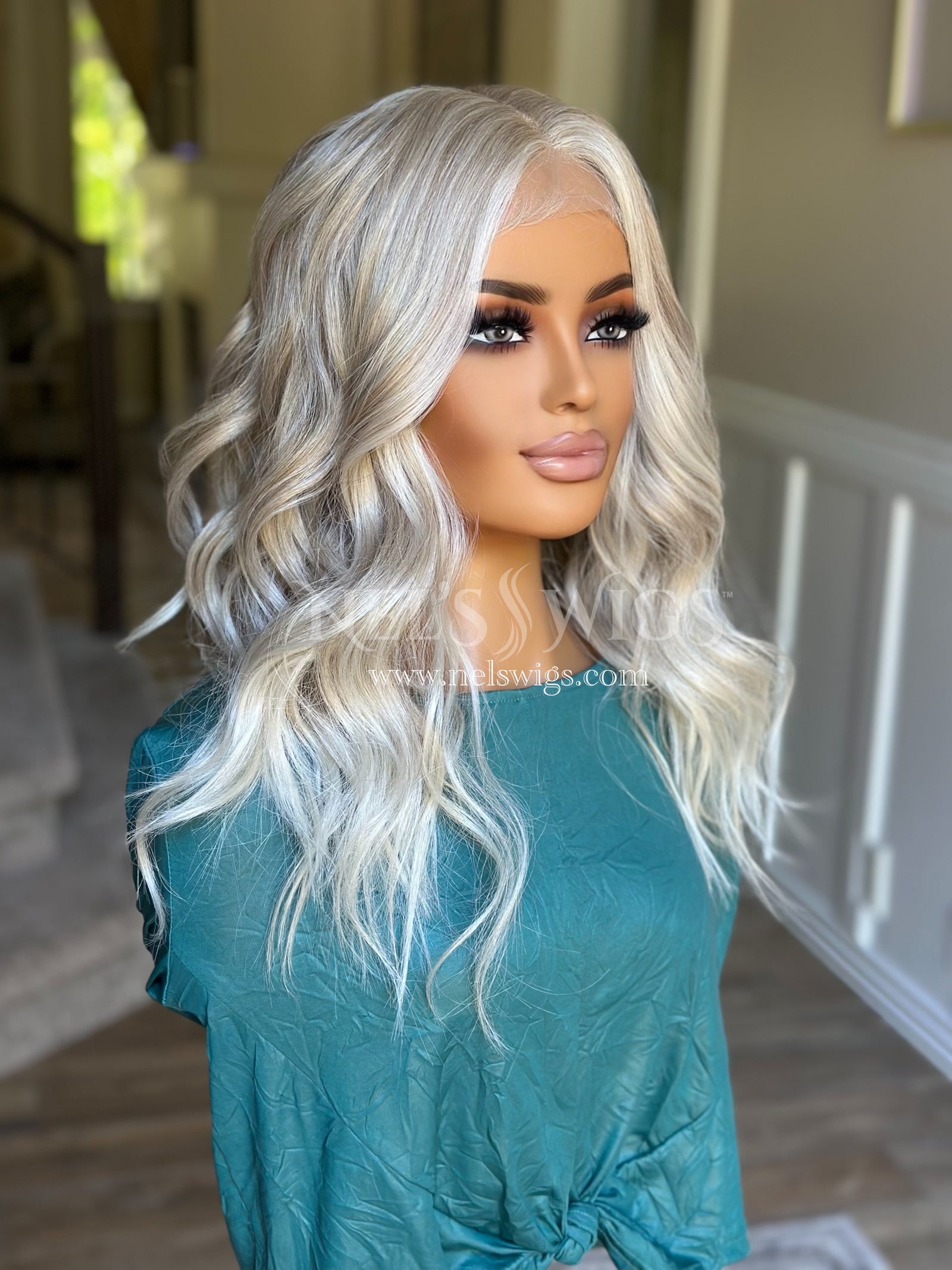 Ariana 10 - Creamy Vanilla