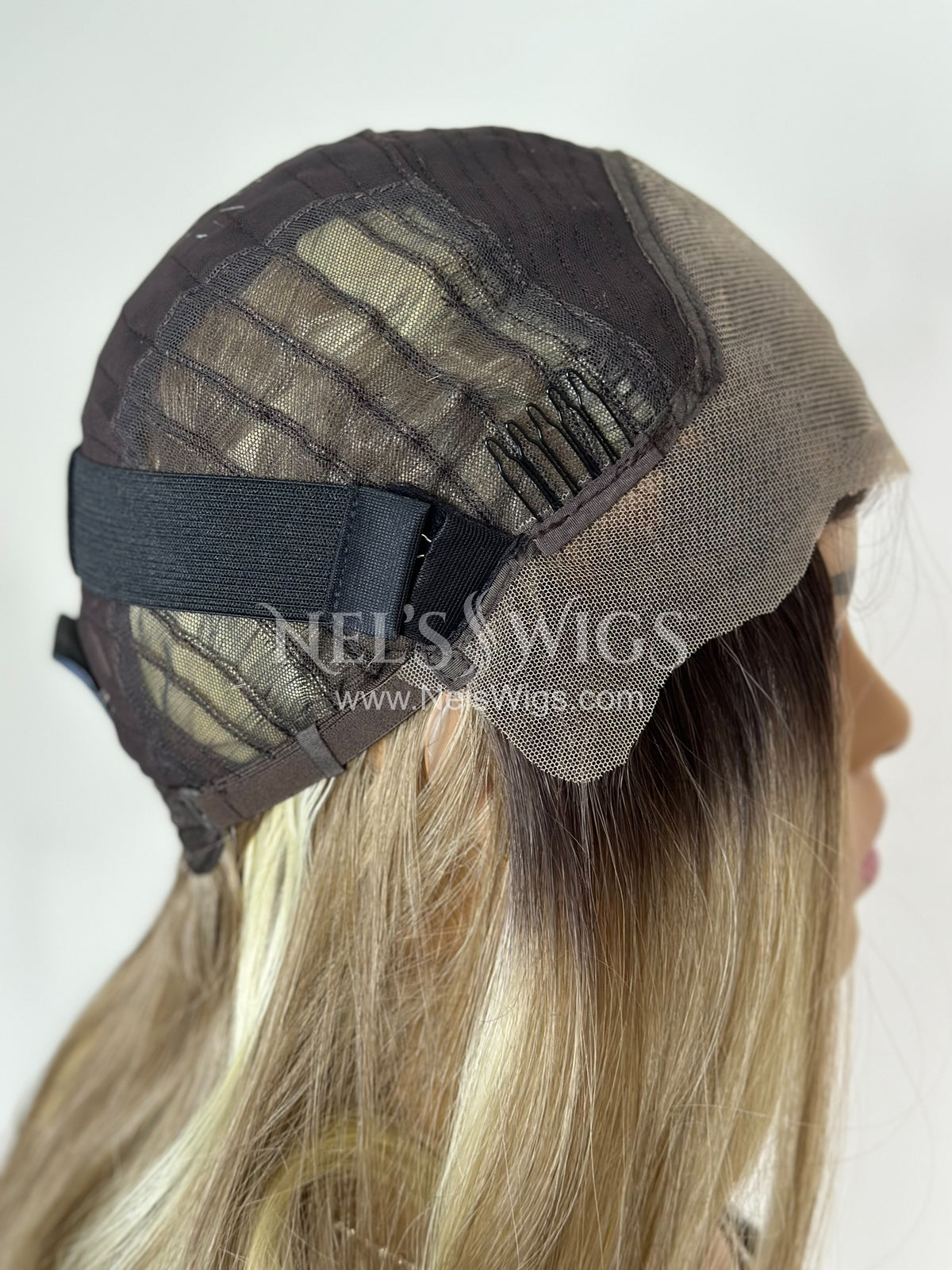 Stevi - 08 - Blonde with Light Brown Mix