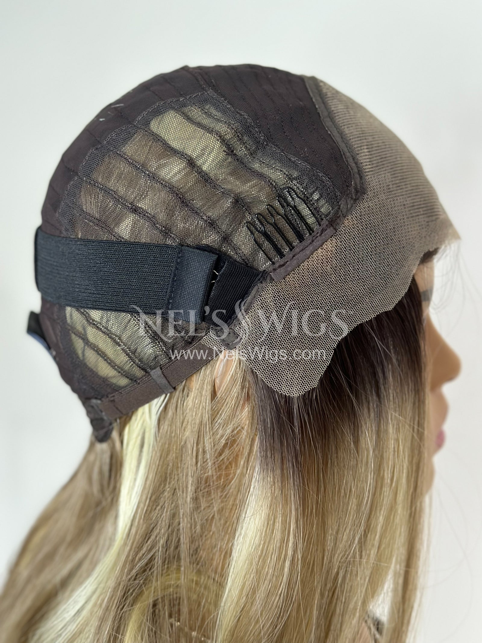 Stevi - 08 - Blonde with Light Brown Mix