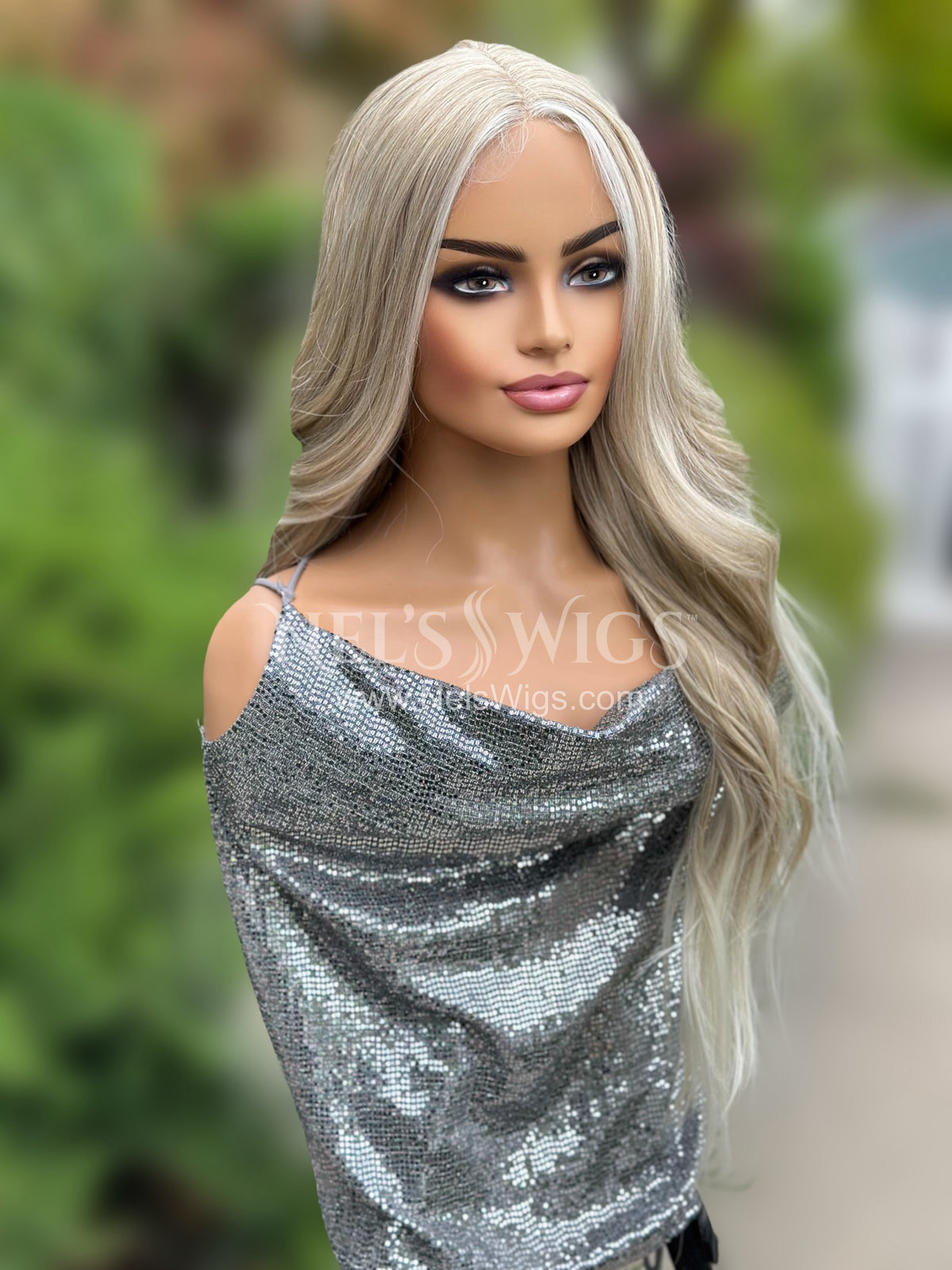 Bianca 06 - Light Cream and Icy Blonde