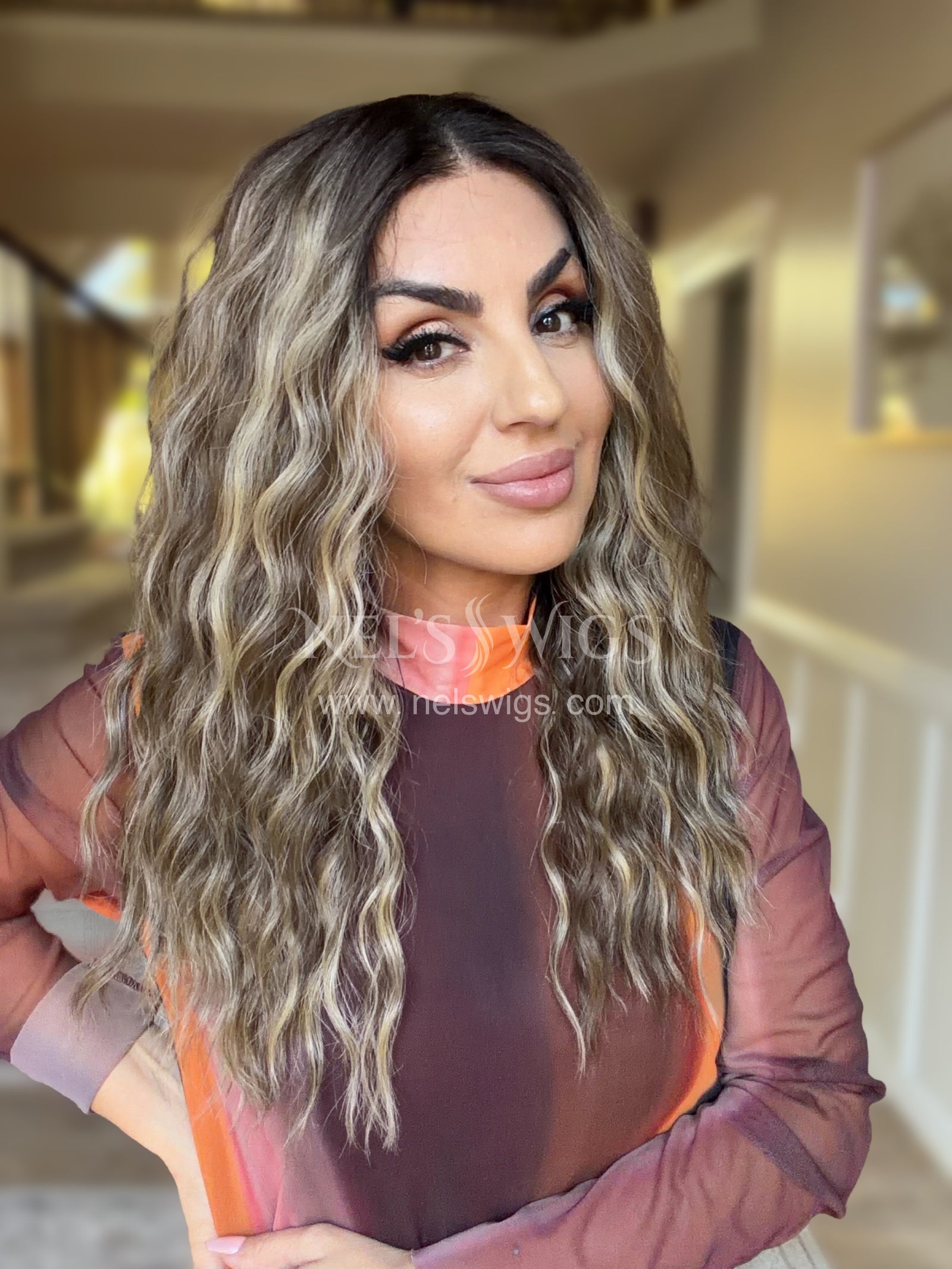 Ocean 05 - 23” - Soft Brunette with Neutral Blonde Highlights