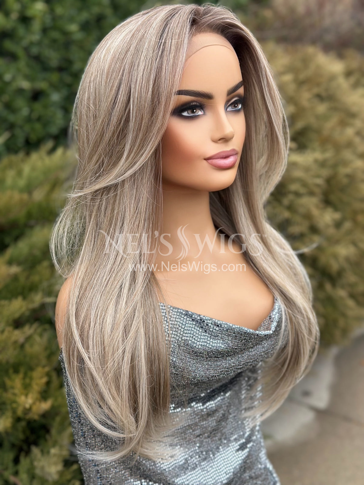 Tracy 05 - Ashy Neutral Blonde with Cool Blonde Ends