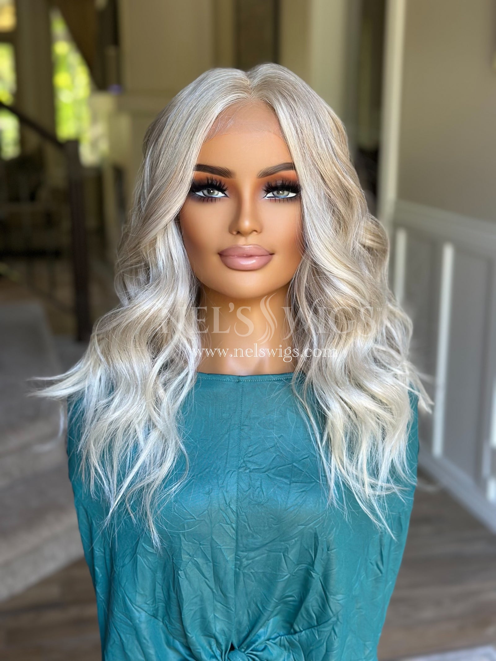 Ariana 10 - Creamy Vanilla