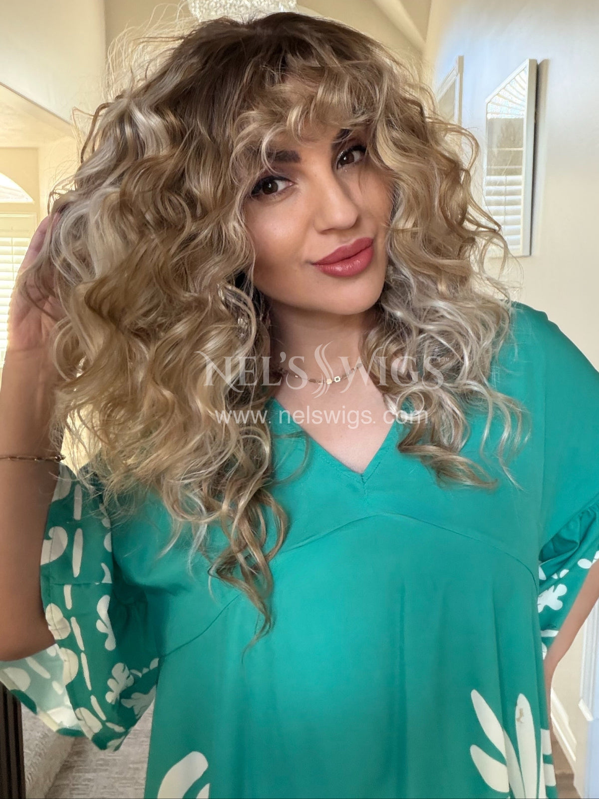 Joyce 02 (Small, Average, Large)