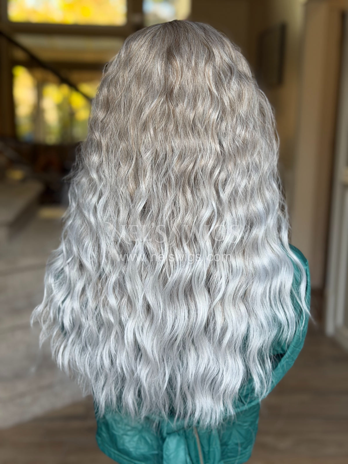 Ocean 02 - 23" - Silver and Smokey Beige Blend (Denise Release)