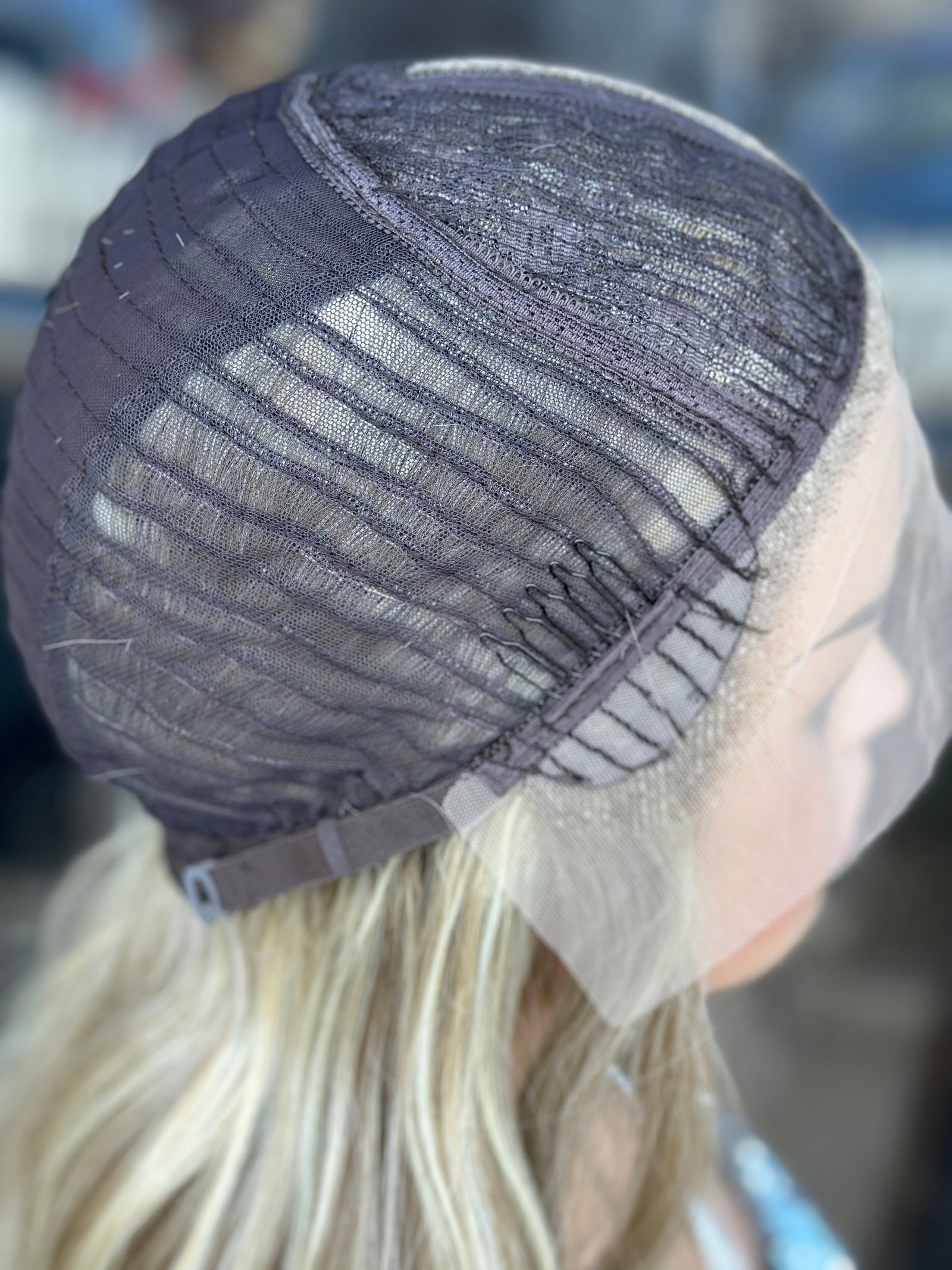 Dee - Sandy Blonde with Highlights - FINAL SALE (discontinued)