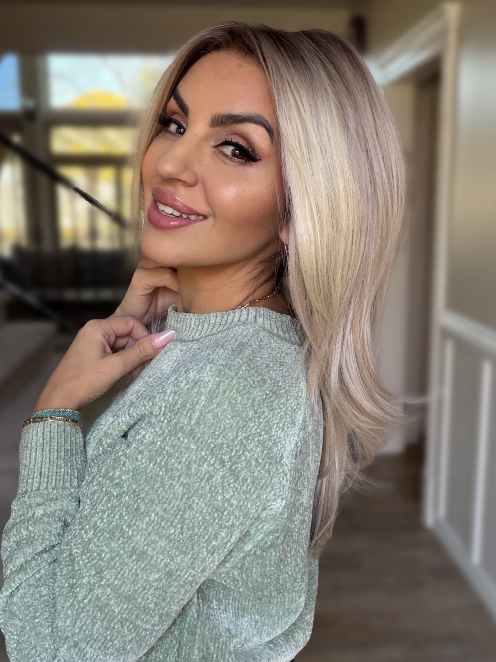 Rosanna 06 - Small -  Neutral Blonde