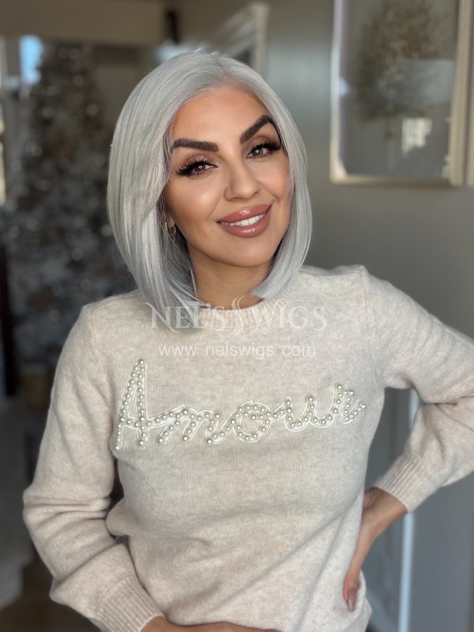 Felicity 01 - Silver Blonde