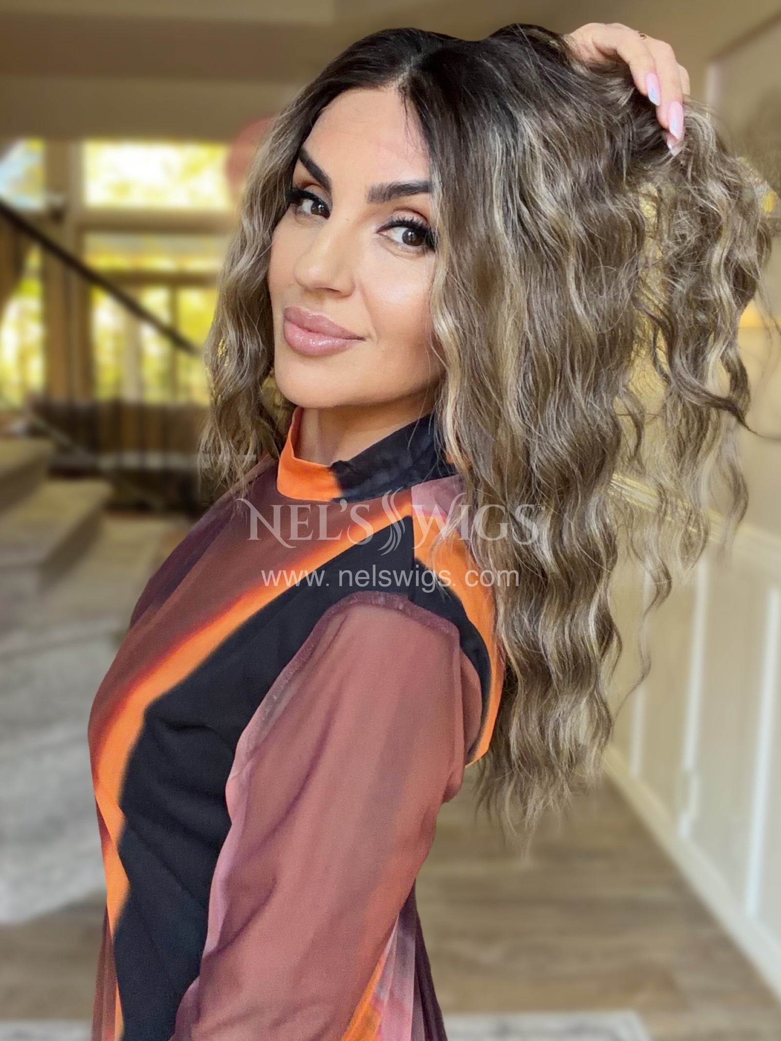 Ocean 05 - 23” - Soft Brunette with Neutral Blonde Highlights