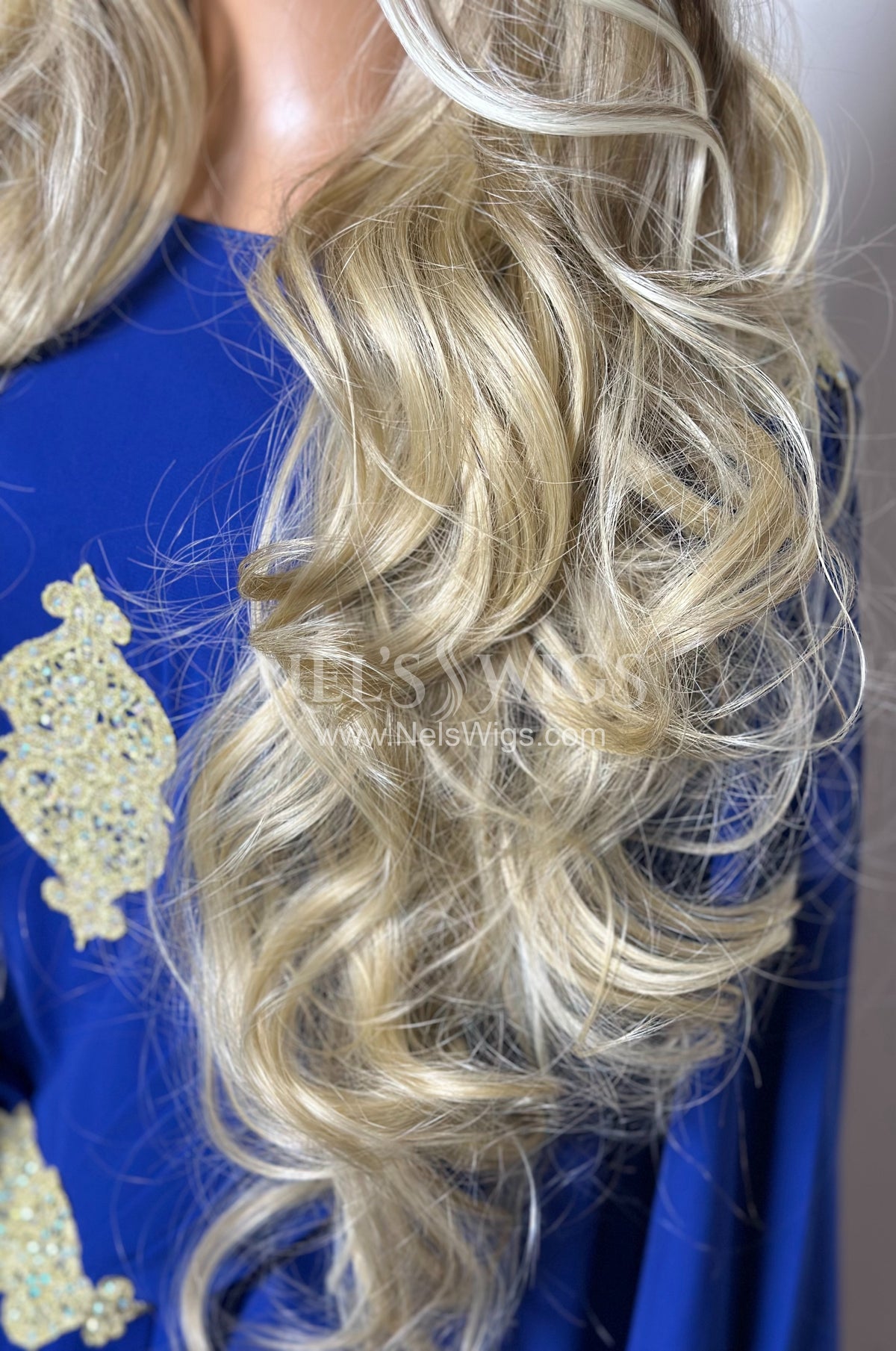 Stevi 04 - Long Golden Blonde with Lowlights - Final Sale (discontinued)