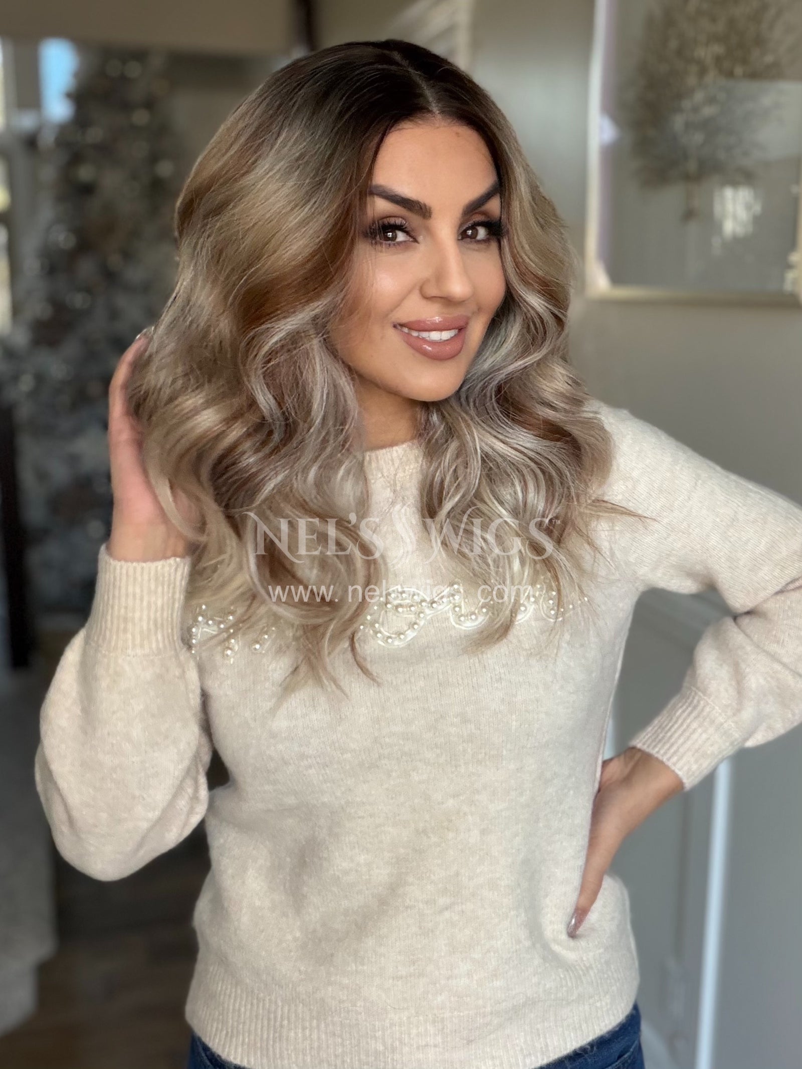 Leah 01 - Creamy Blonde and Subtle Red Copper Mix