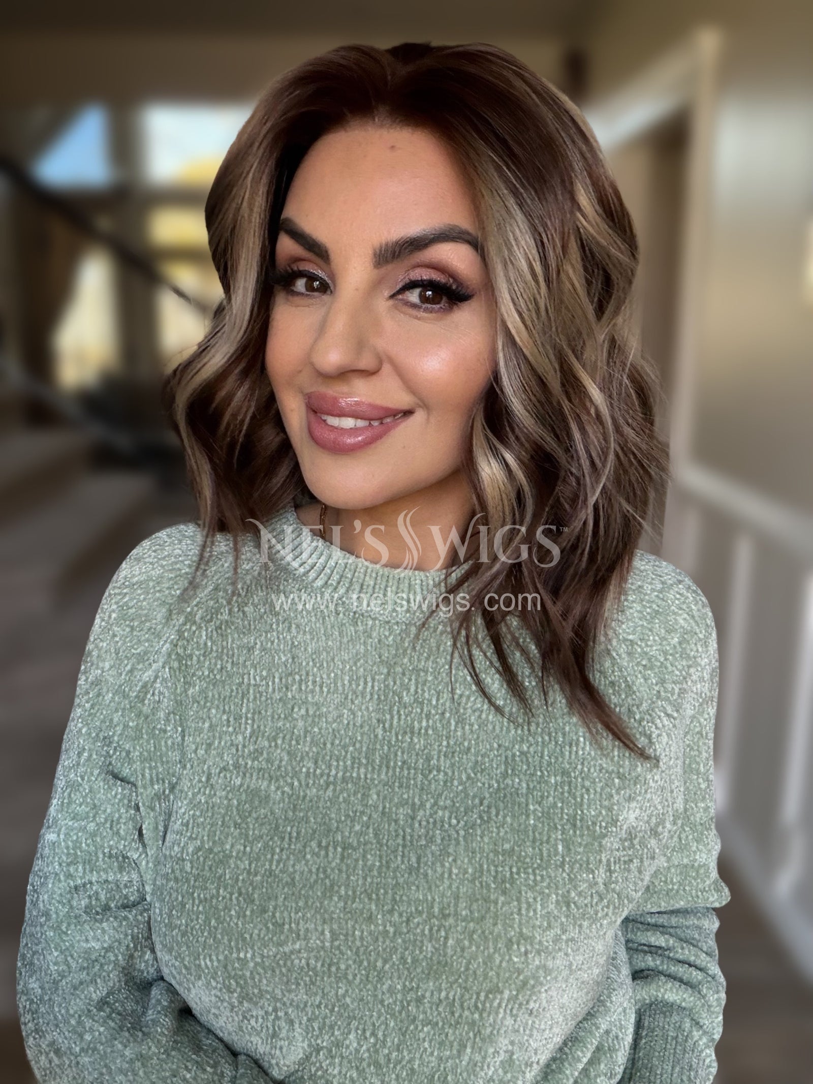 Cindy 02 - Small - Chocolate Caramel