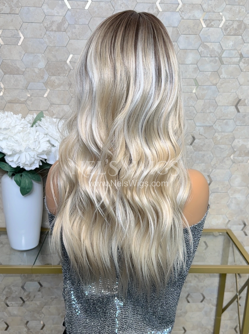 Nora 04 - Light Vanilla Blonde with Platinum Highlights