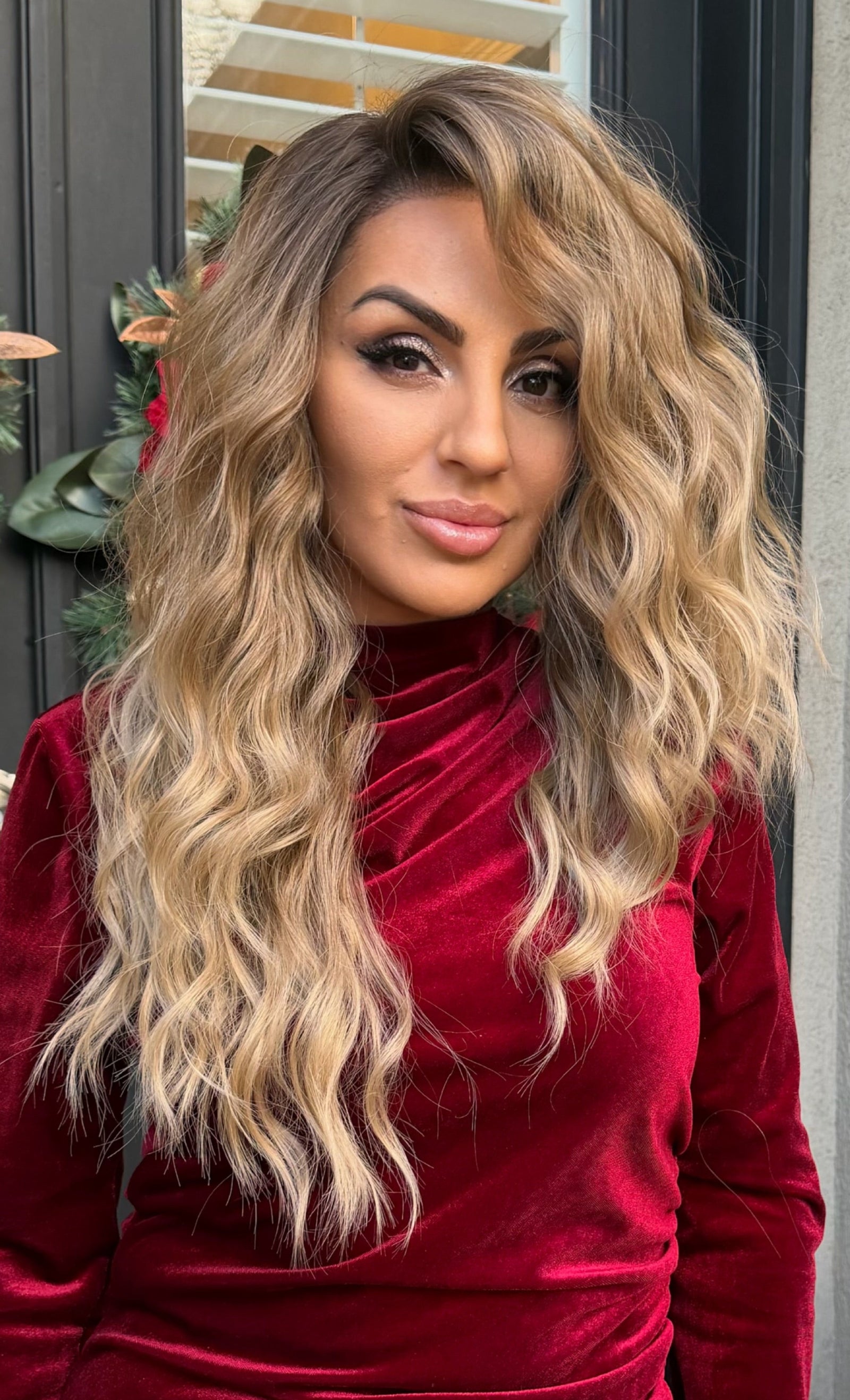 Venus 01 - Bronde - Small