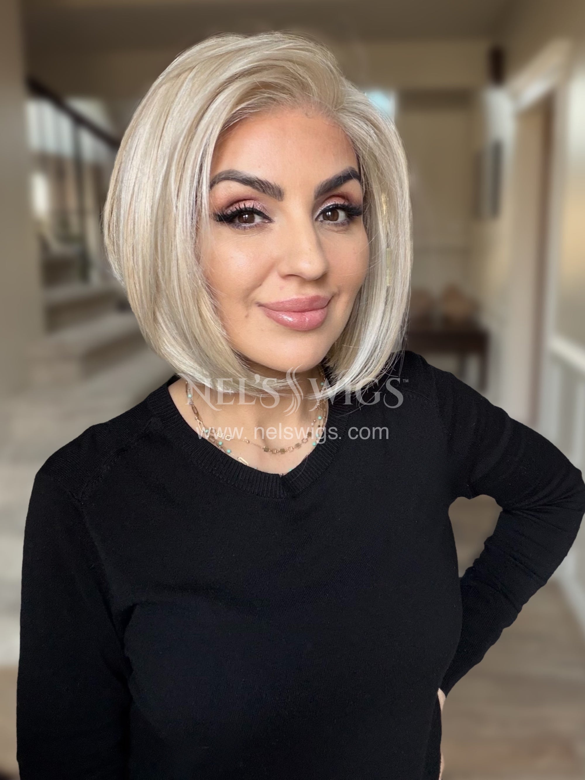 Nikki 05 - Neutral Blonde