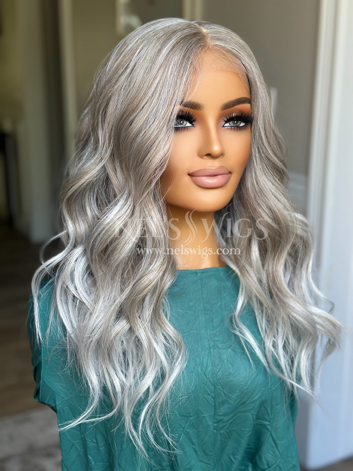 Ariana 06  - Silver & Smokey Beige blend