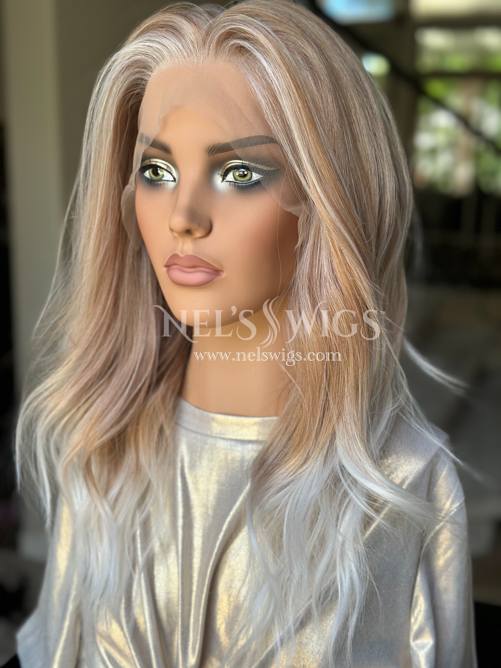 Kendra 01 - Large