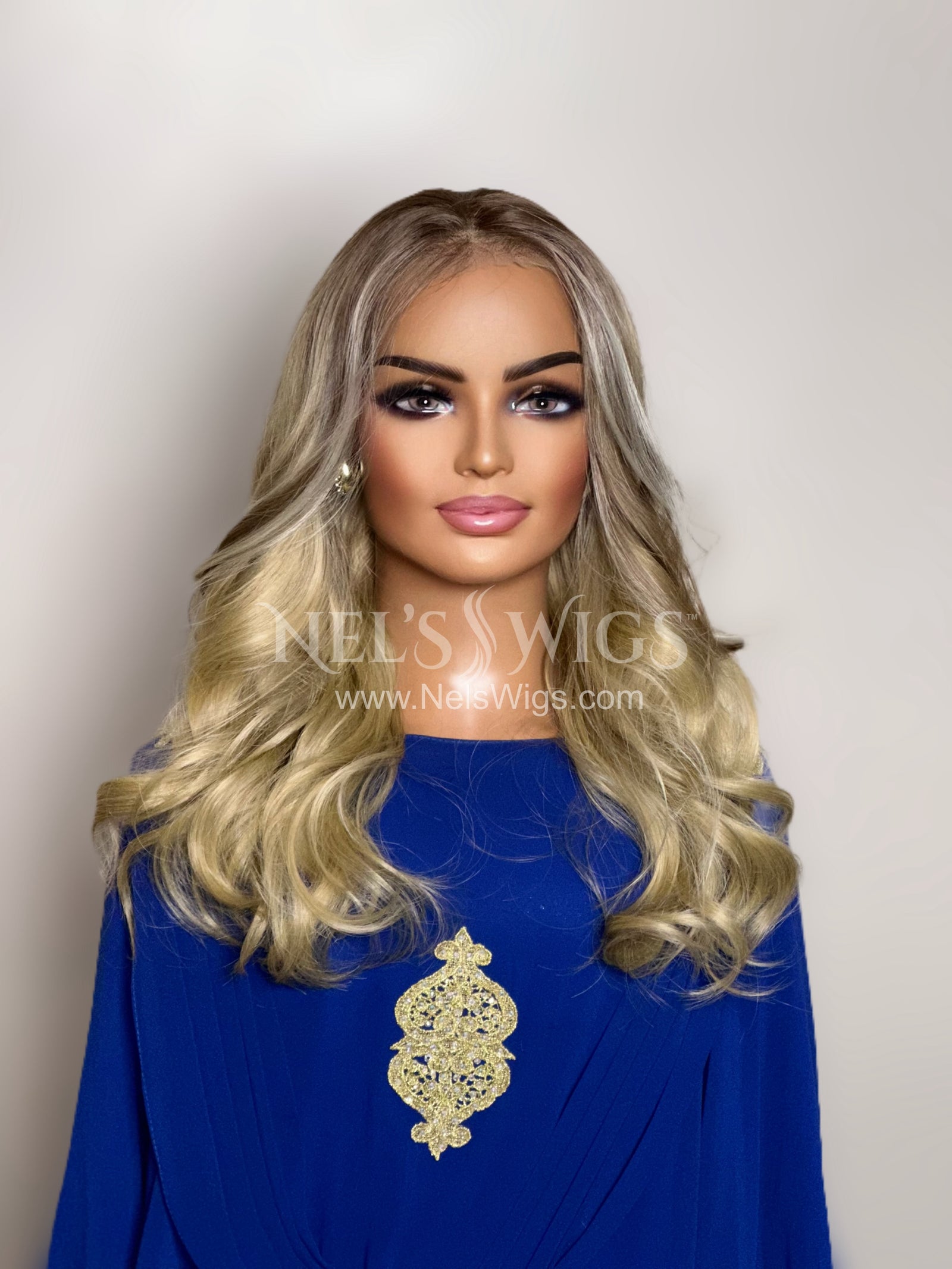 Stevi  04 - Short Golden Blonde with Lowlights - FINAL SALE (discontinued)