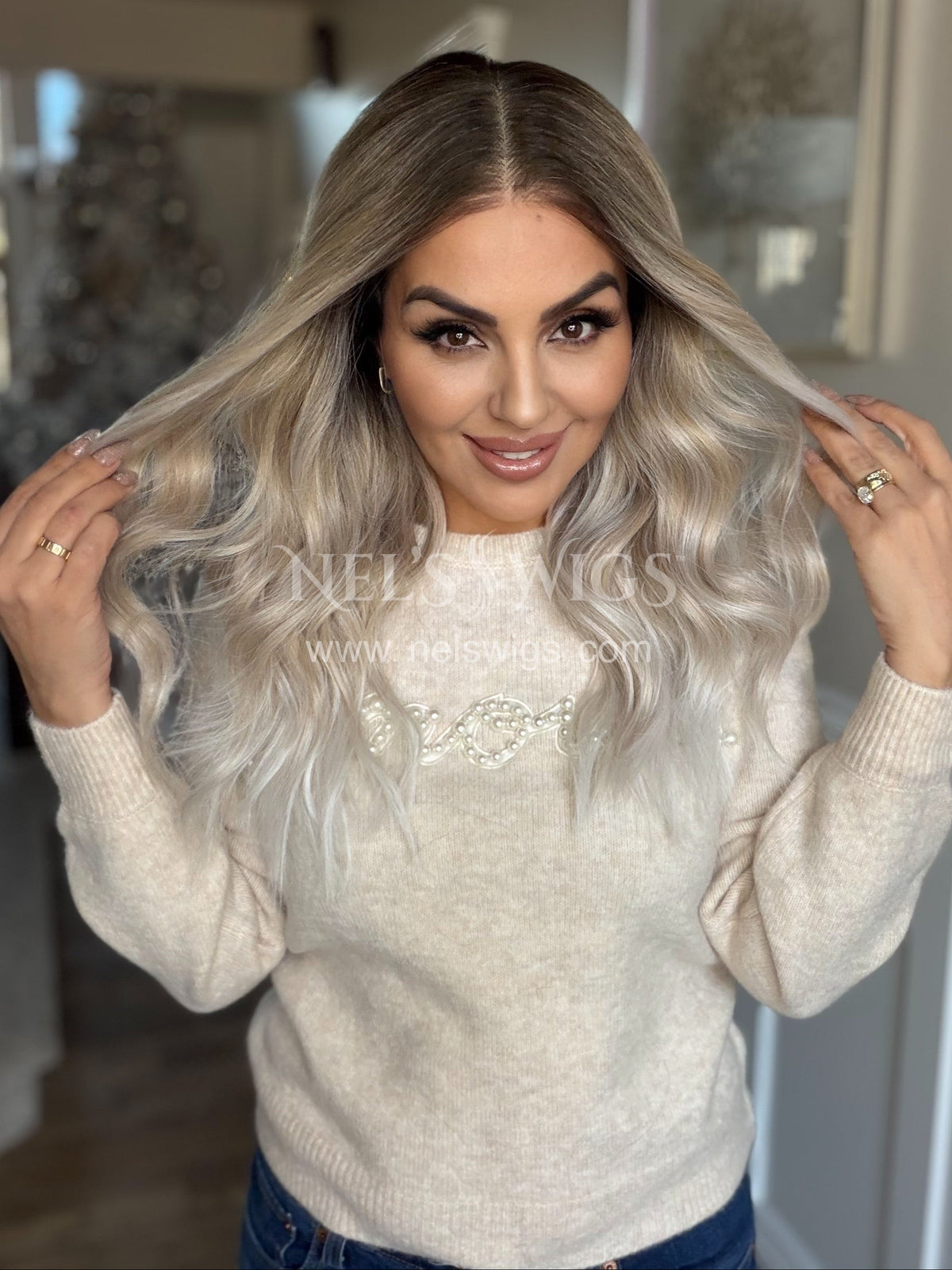 Leah 03 - Champaign Blonde with Icy Vanilla Finish