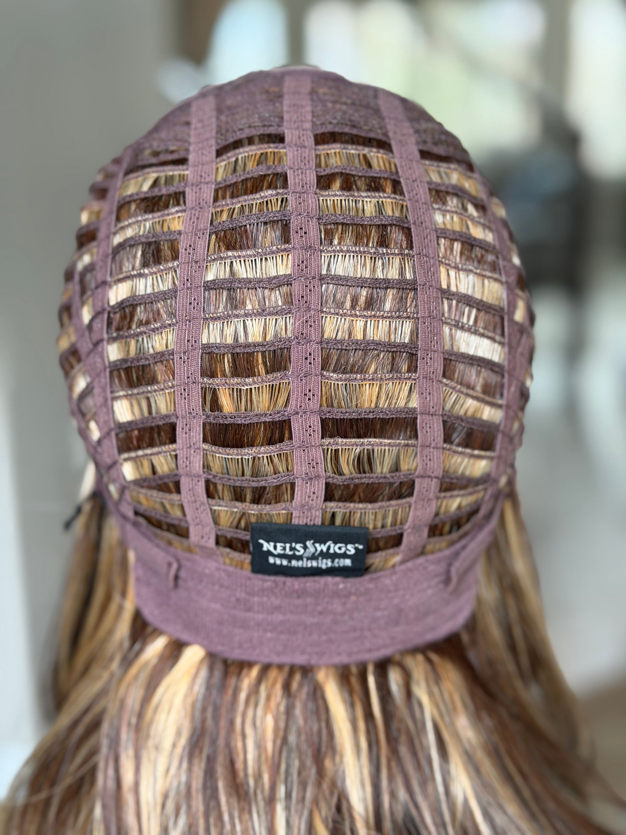 Maureen 02 - Monofilament - Nel's Wigs