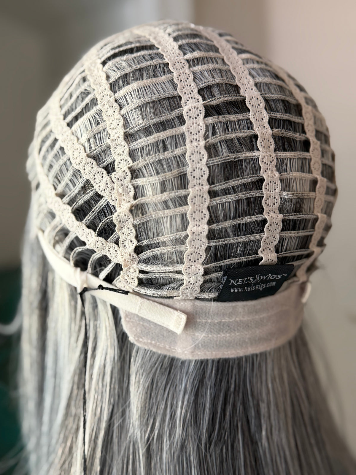 Kelly 03 - Monofilament