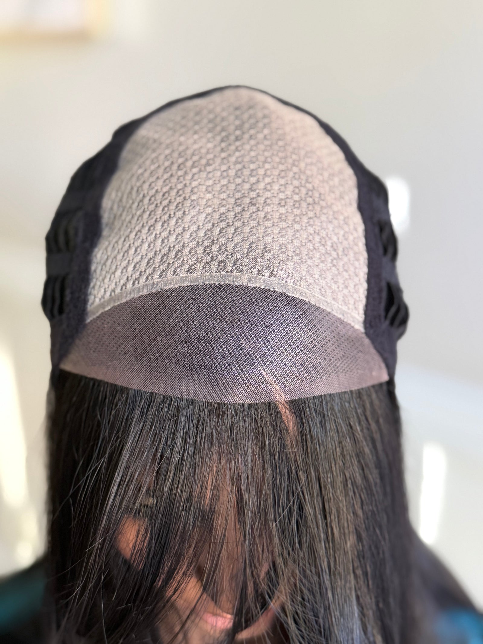 Aubrey 04 - Monofilament
