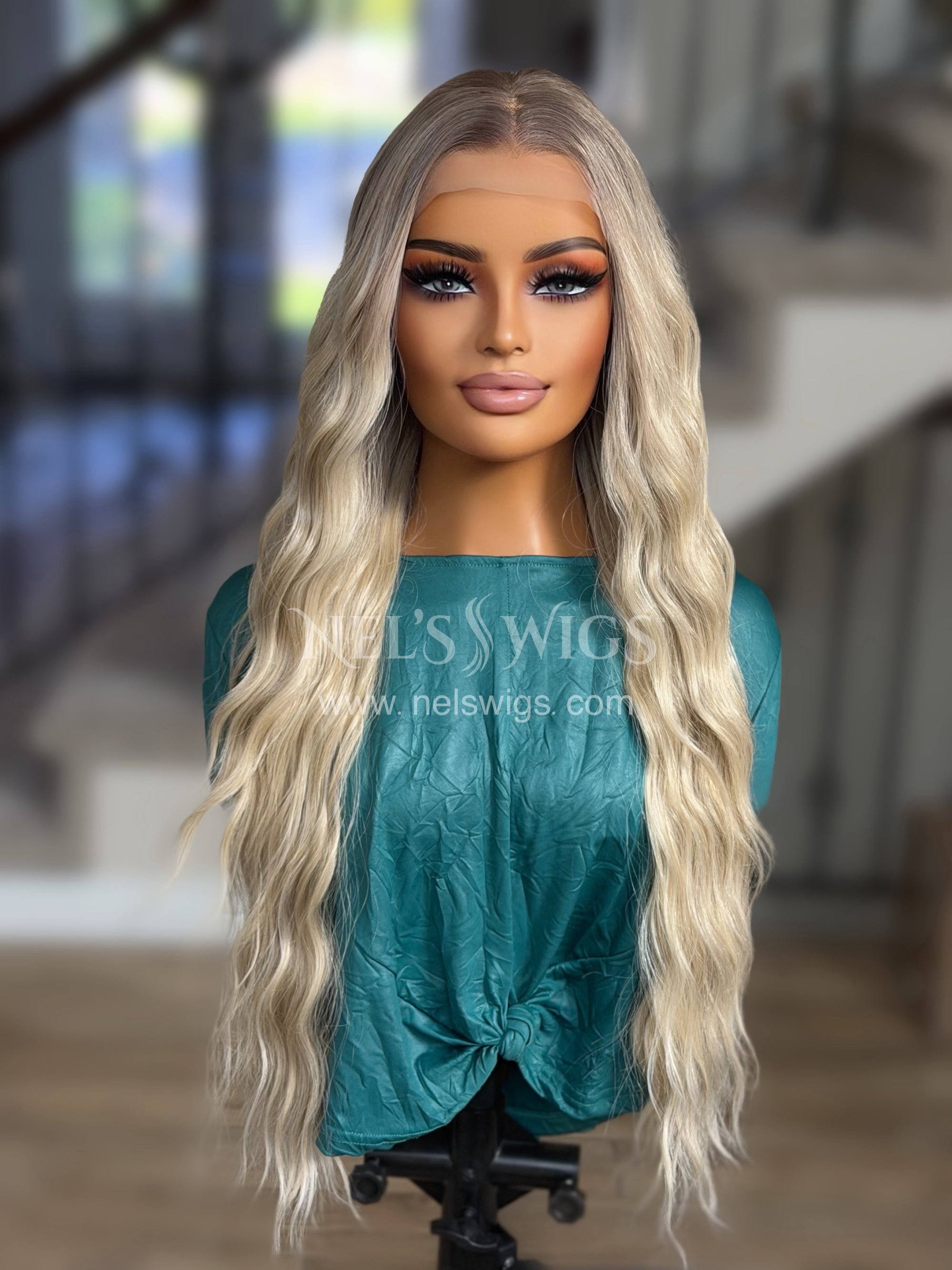 Shauna Free Part - Widow Peak Friendly