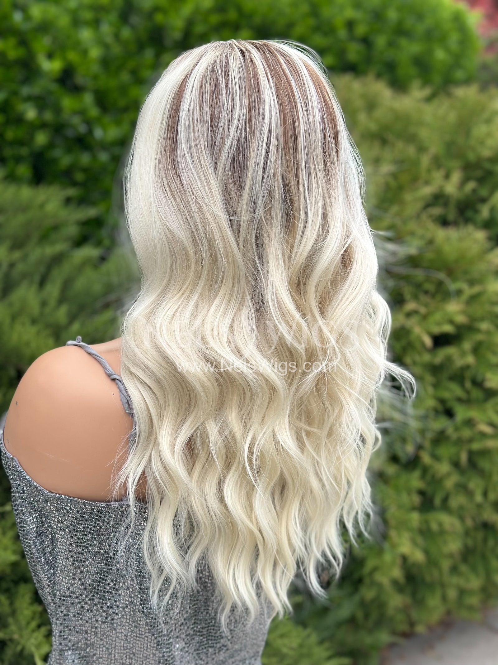 Reese - Golden Brown Roots - Free Part - Average