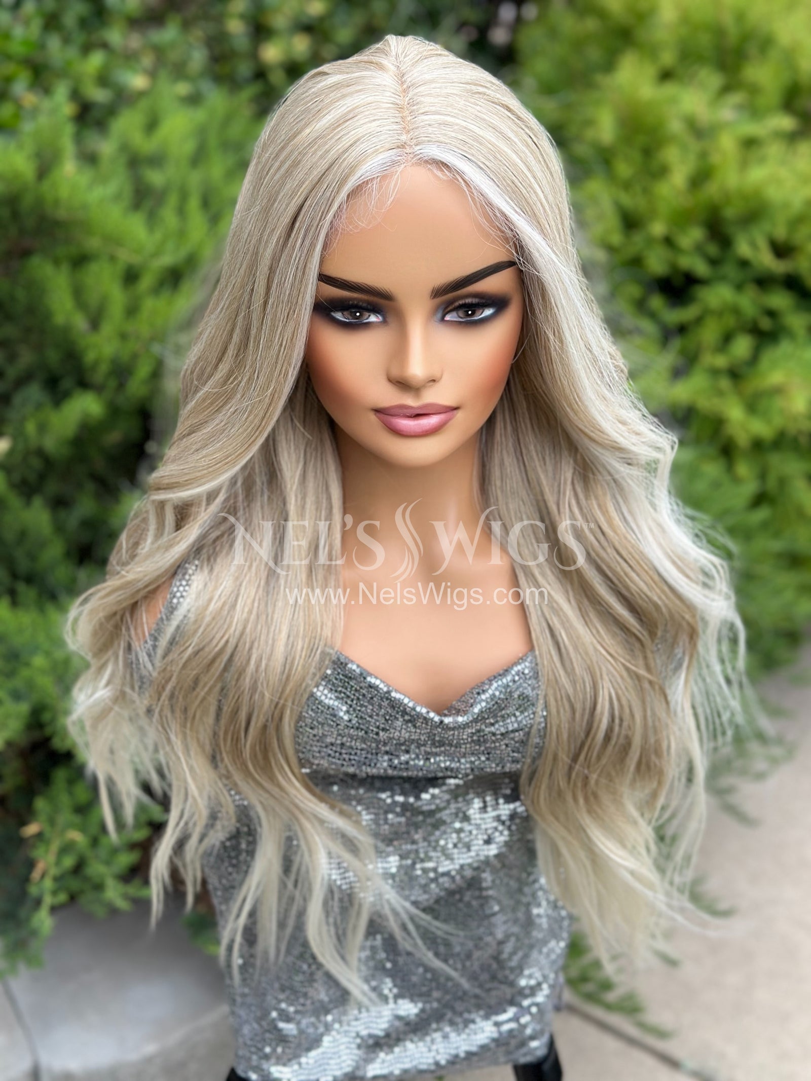 Bianca 06 - Light Cream and Icy Blonde