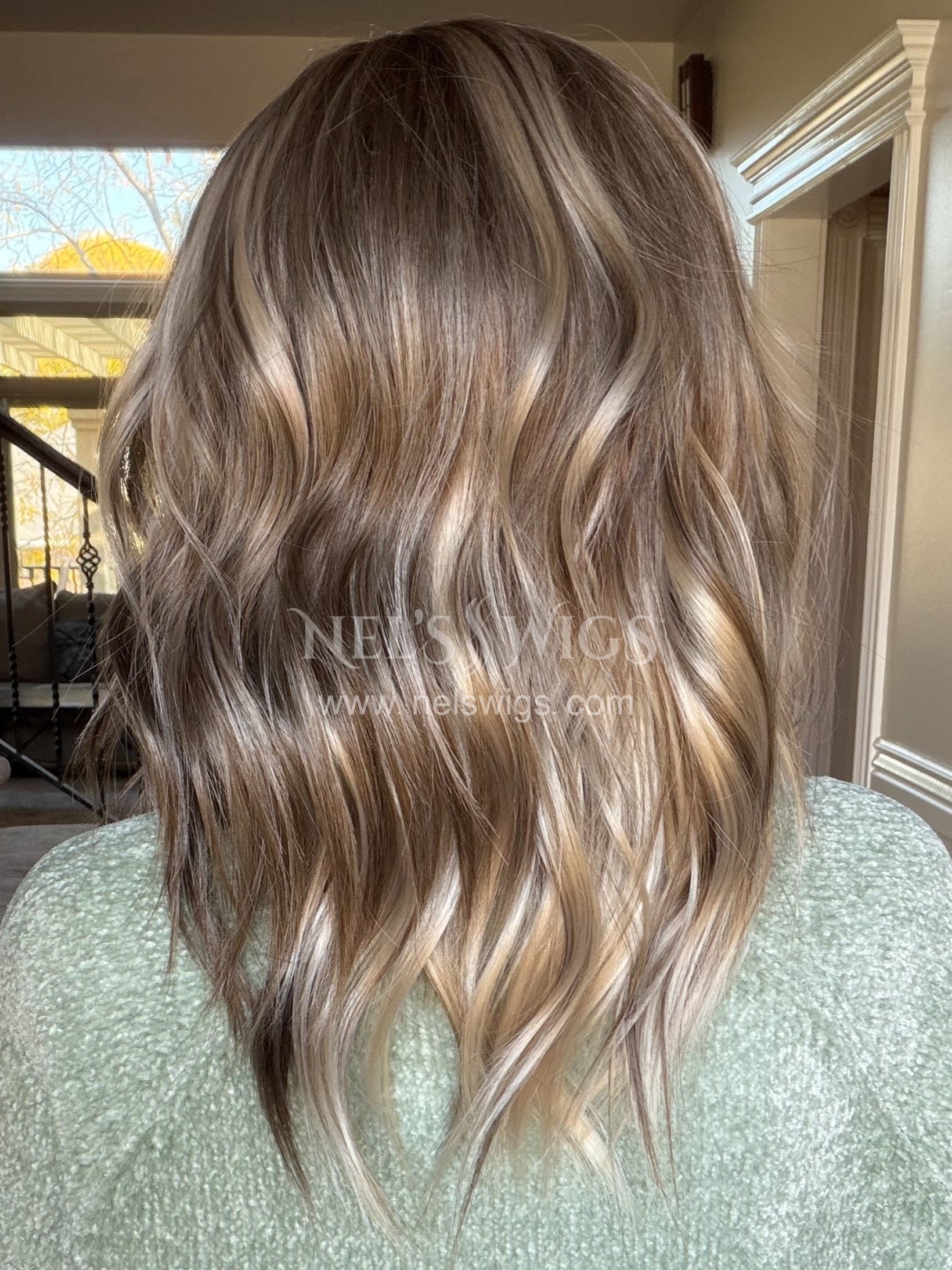 Cindy 01 - Average - Ashy Light Brunette and Vanilla Blonde