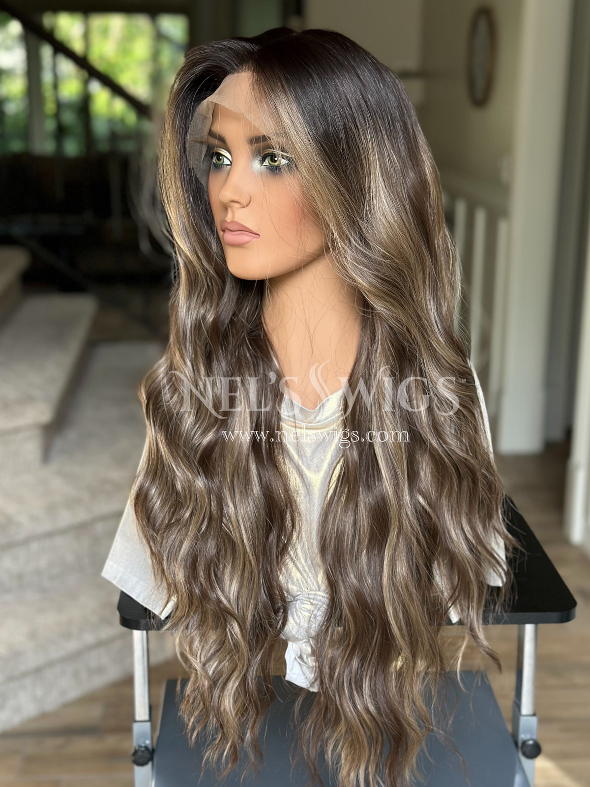 Jean 05 - Soft Brunette with Highlights