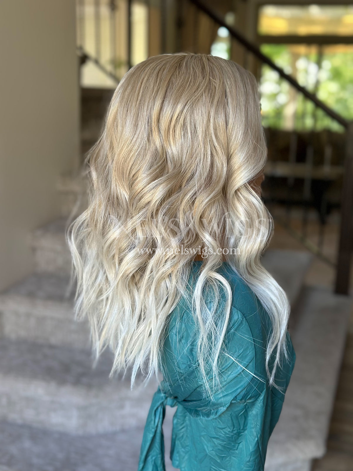 Ariana 10 - Creamy Vanilla