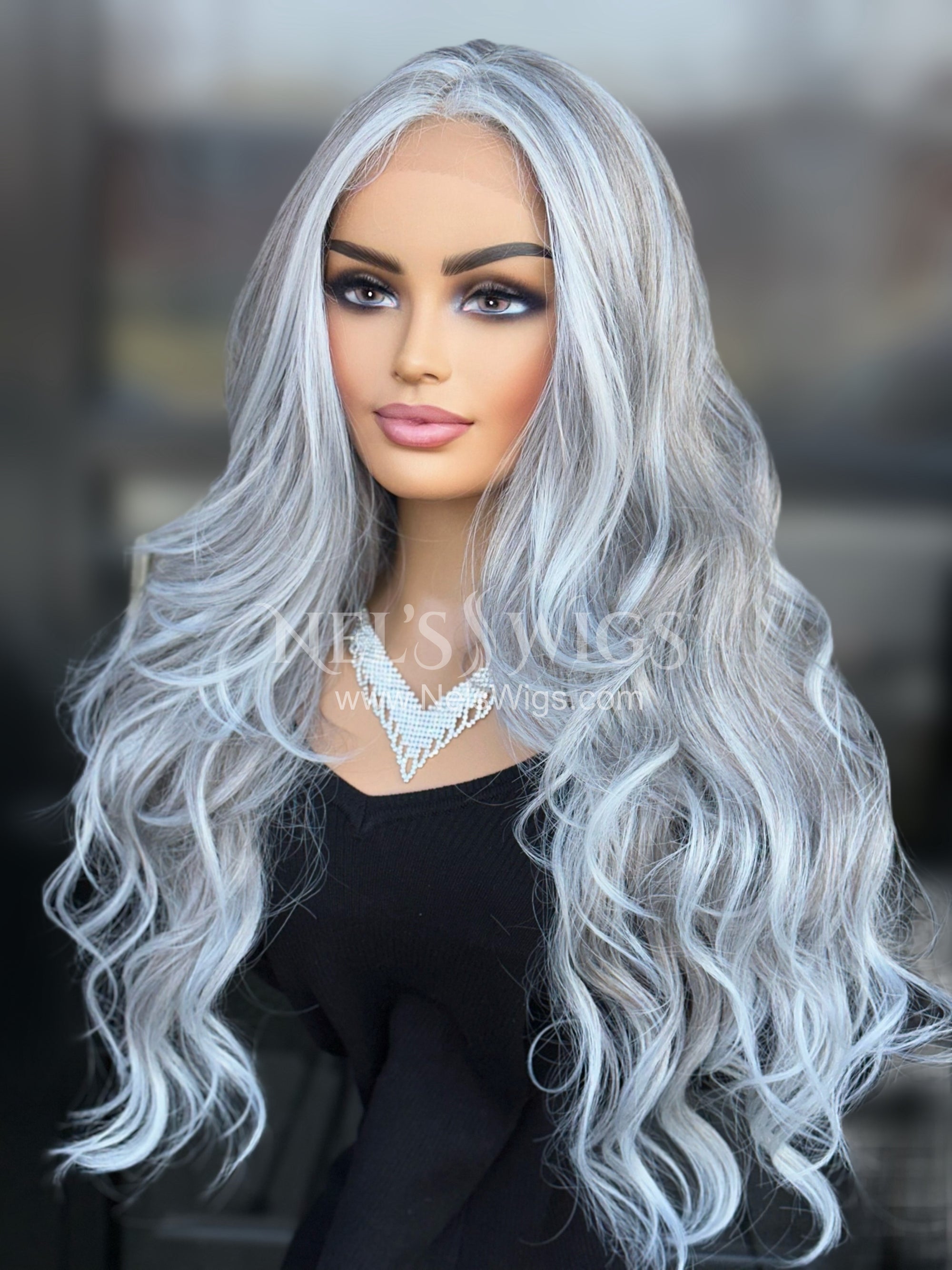 Nina – Salt and Pepper -  Middle Part