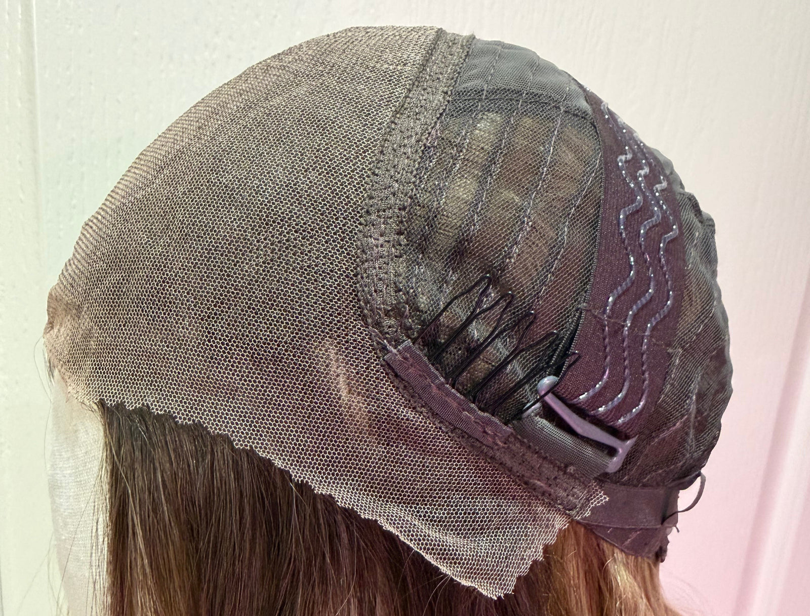 Venus 01 - Bronde - Small