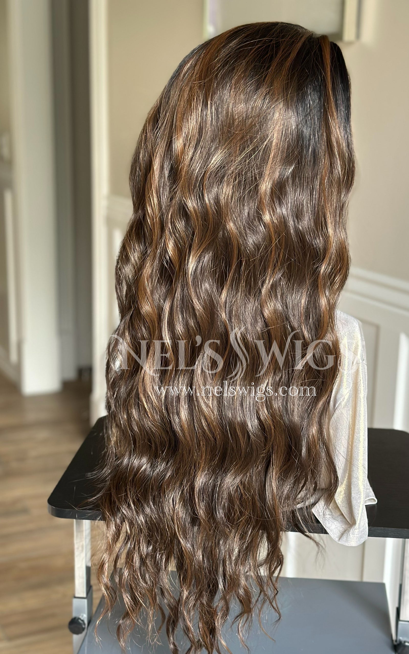 Jean 09 - Dark and Light Brunette Mix