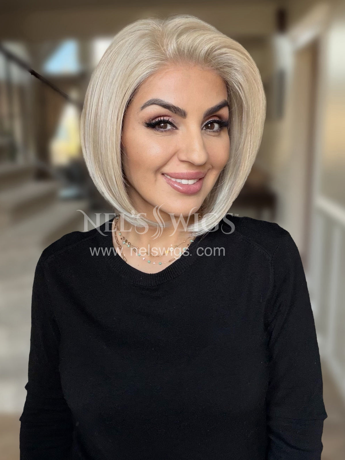 Nikki 05 - Neutral Blonde