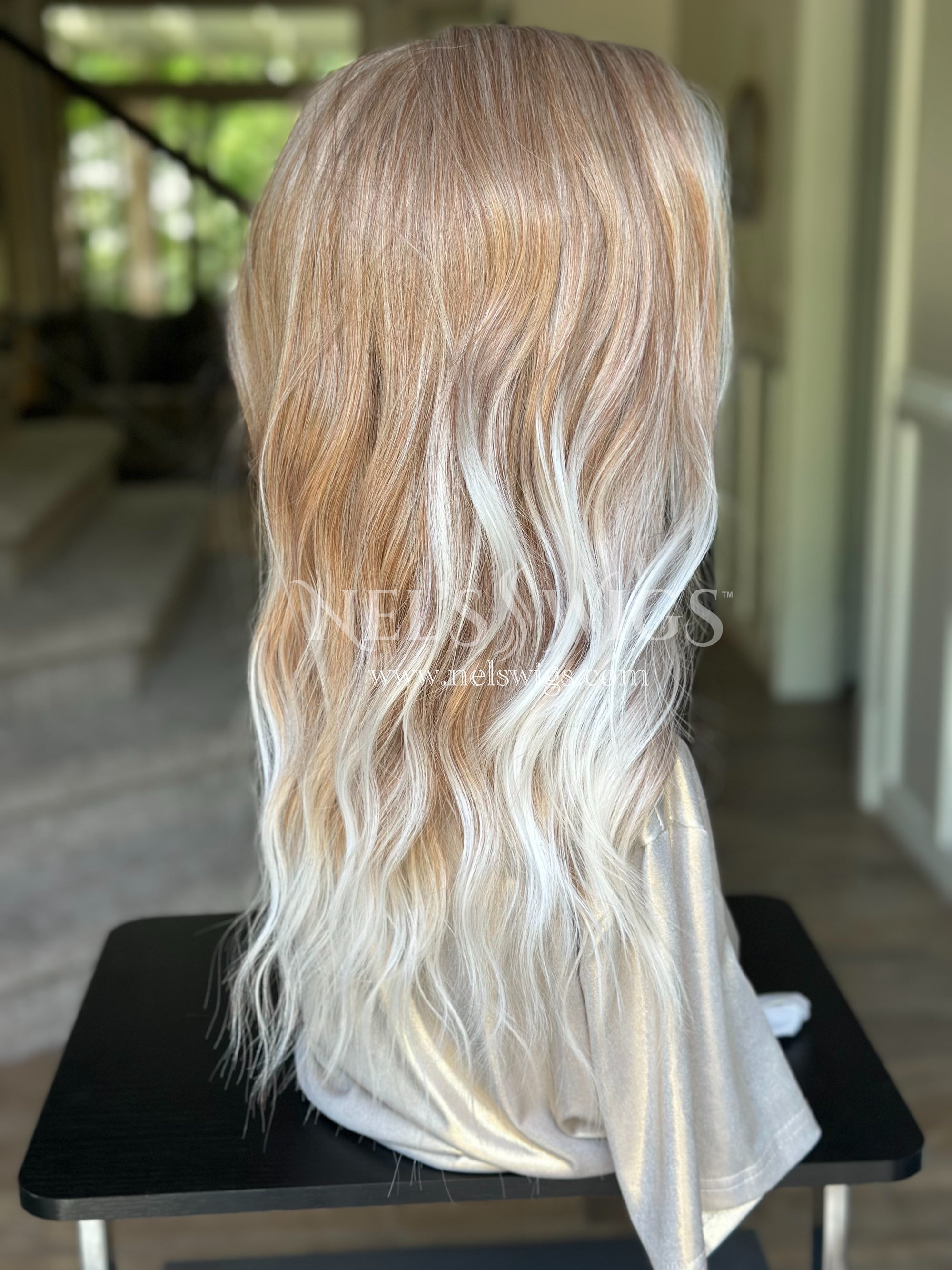 Kendra 01 - Large