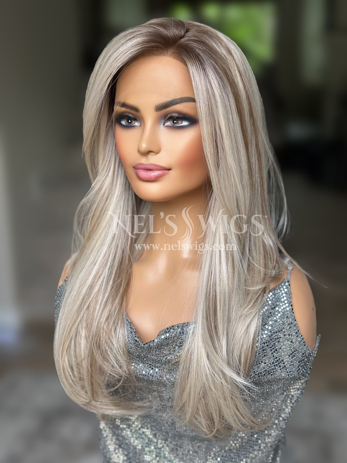 Tracy 13 -  Neutral Blonde with Light Brown Lowlights