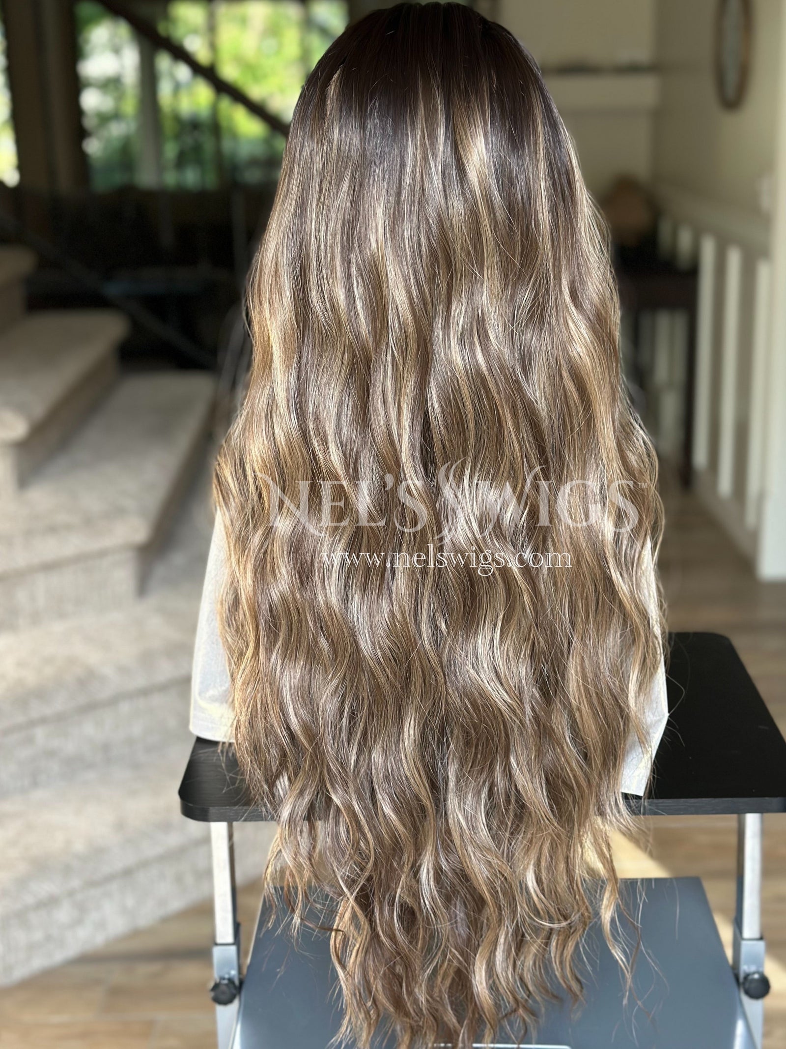 Jean 05 - Soft Brunette with Highlights