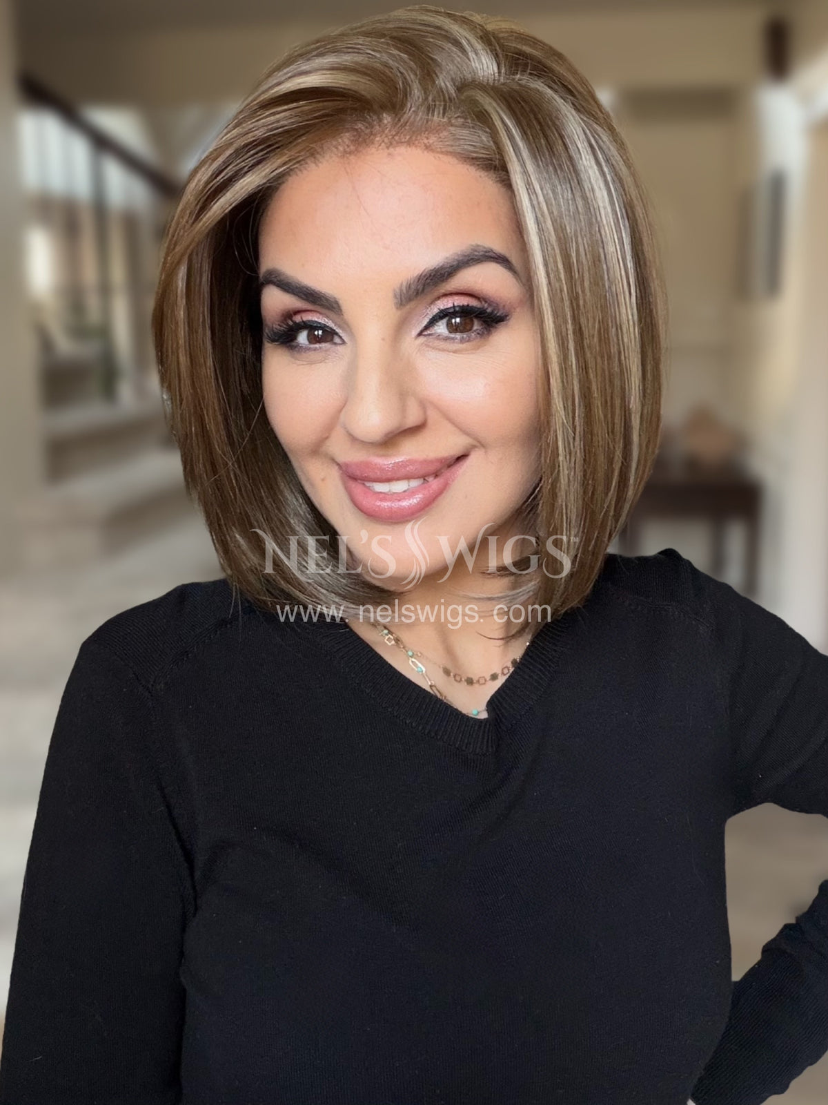 Nikki 07 - Light Soft Brunette with Highlights