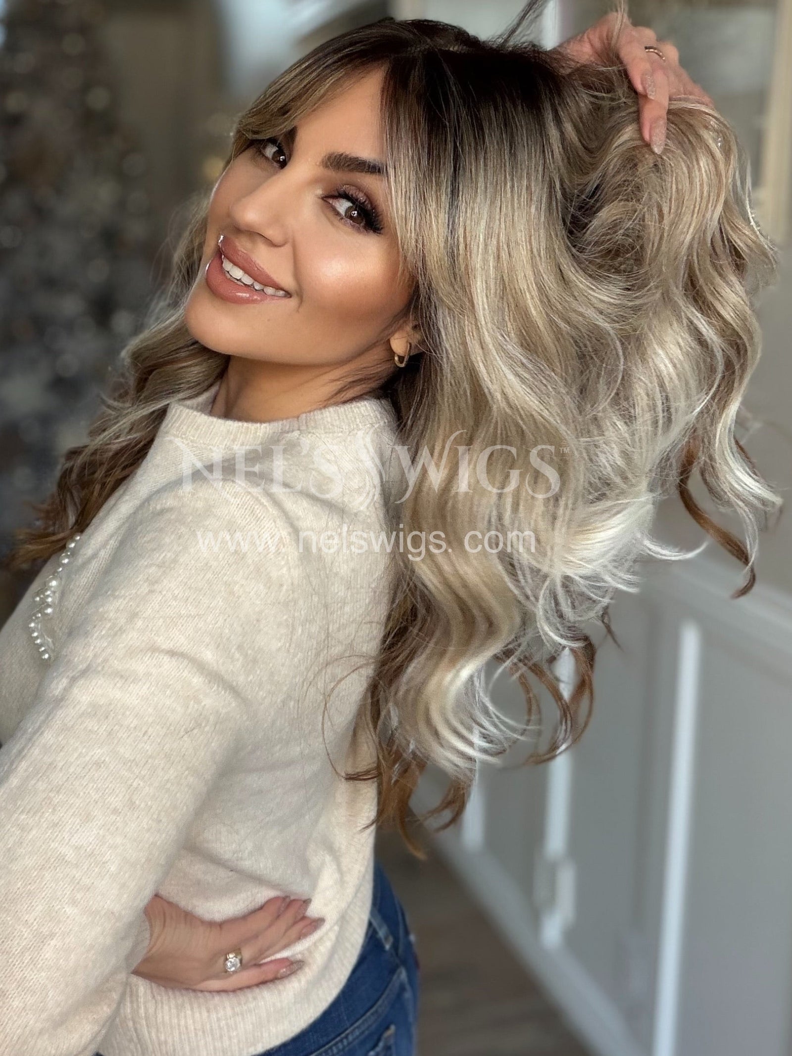 Vasie 01 - Sandy Blonde and Reddish Brown