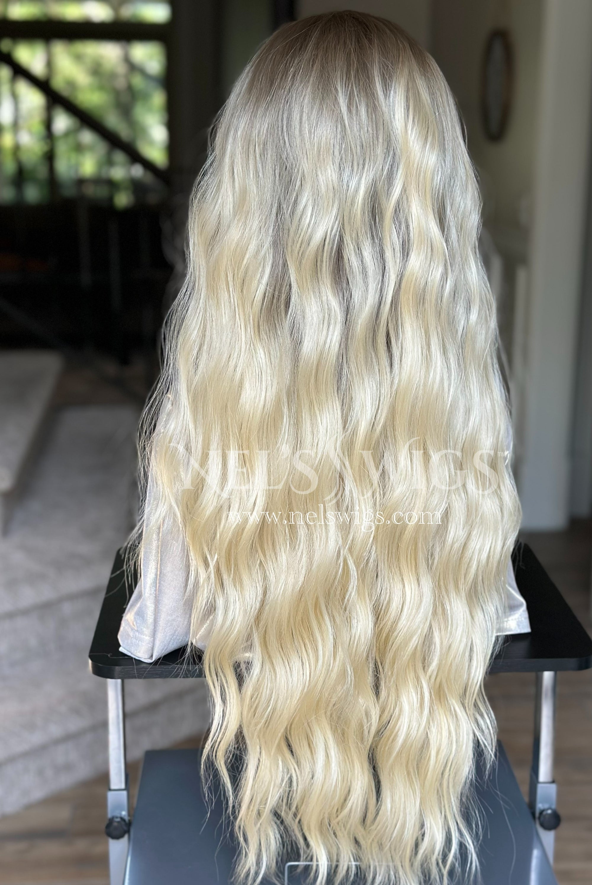 Jean 10 - Soft Bleach Blonde